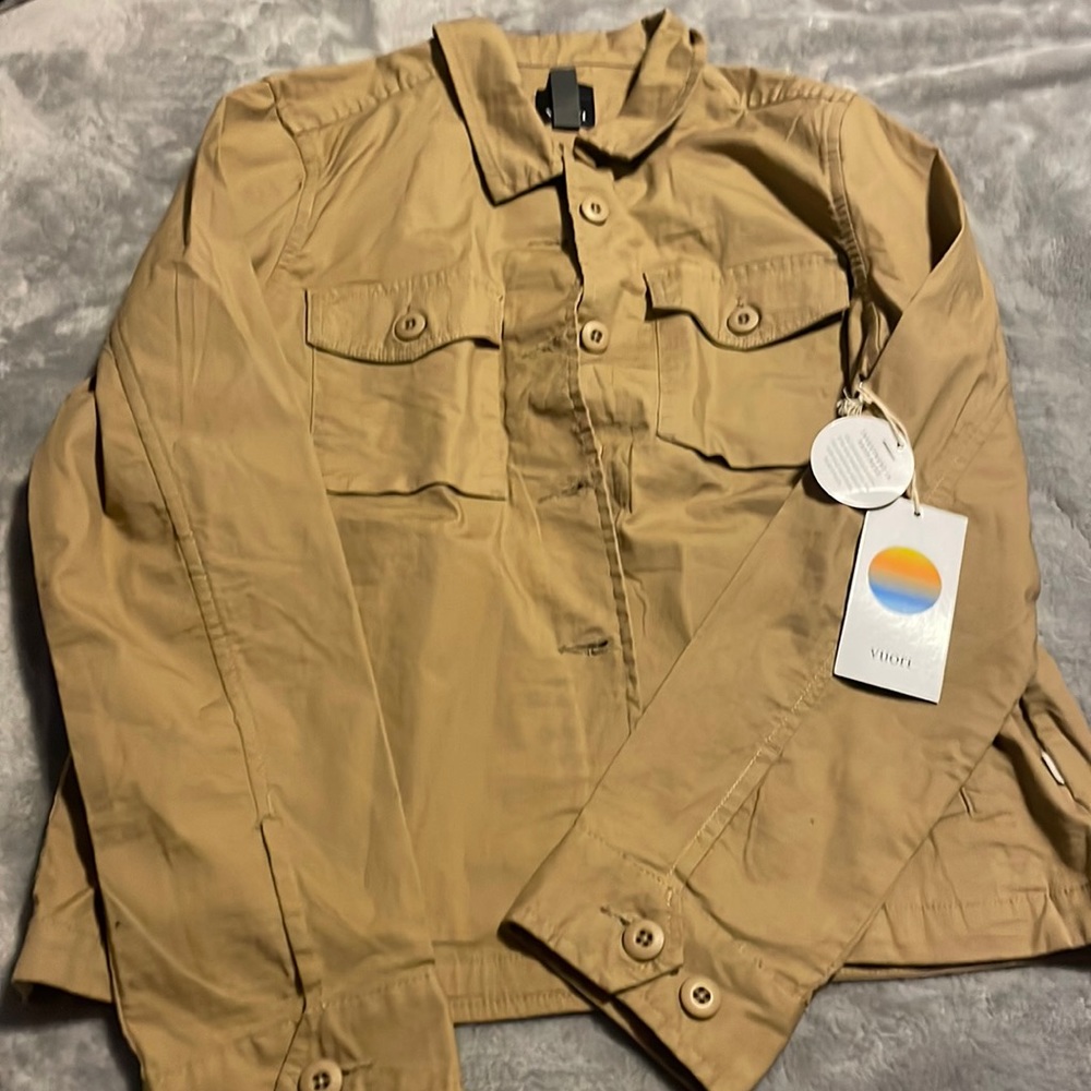 Vuori BRAND NEW! Jacket! Size S